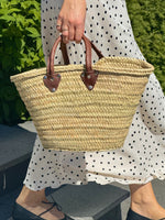 Håndlaget stråveske